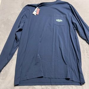 Blue long sleeve vineyard vines T-shirt. Size XL